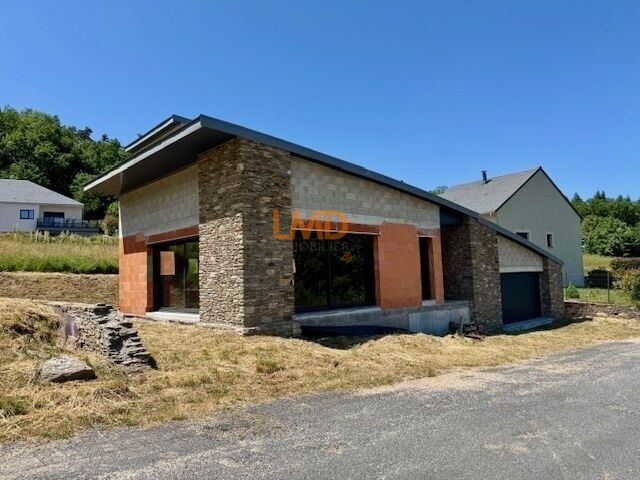 Photo 1 : Maison neuve à terminer