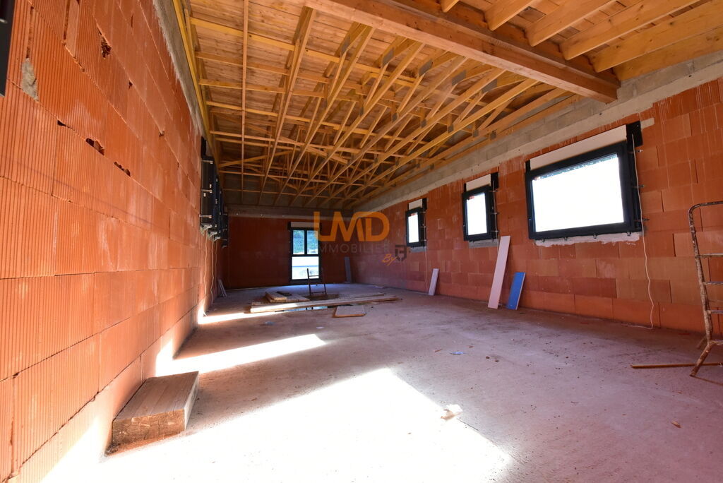 Photo 5 : Maison neuve à terminer