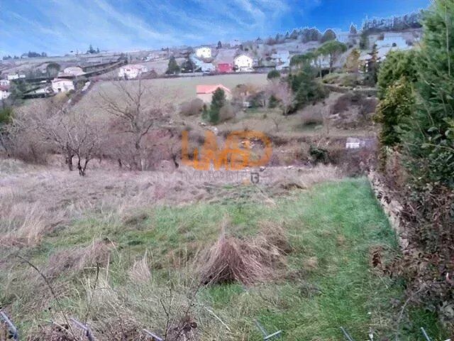 Photo 1 : Terrain avec vue panoramique et calme