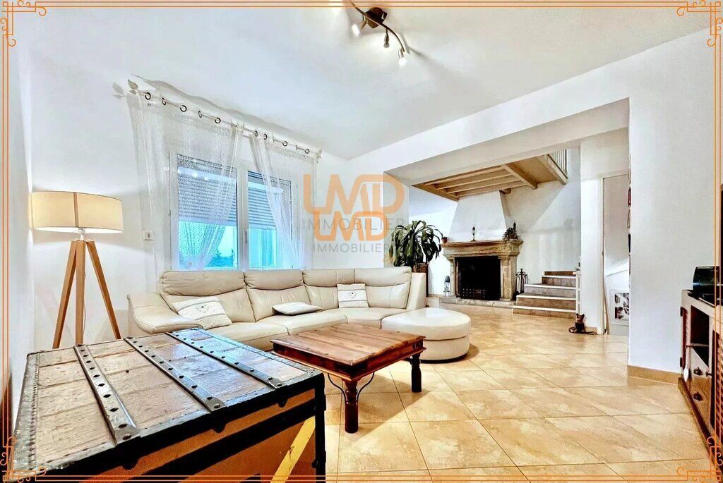 Photo 13 : Élégante villa 176 m², piscine, 3 grands garages, appartement