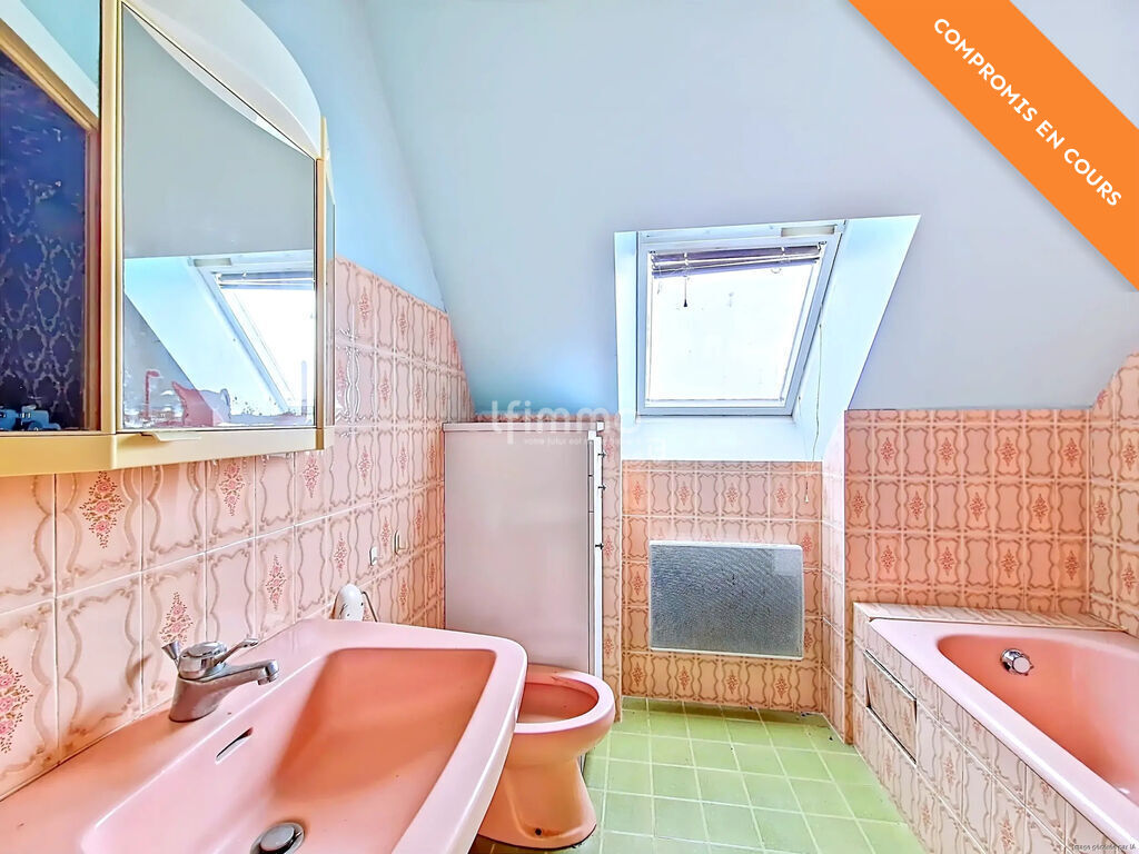 Photo 18 : Maison de 8 pièces, 165 m² - Ploéven 29550