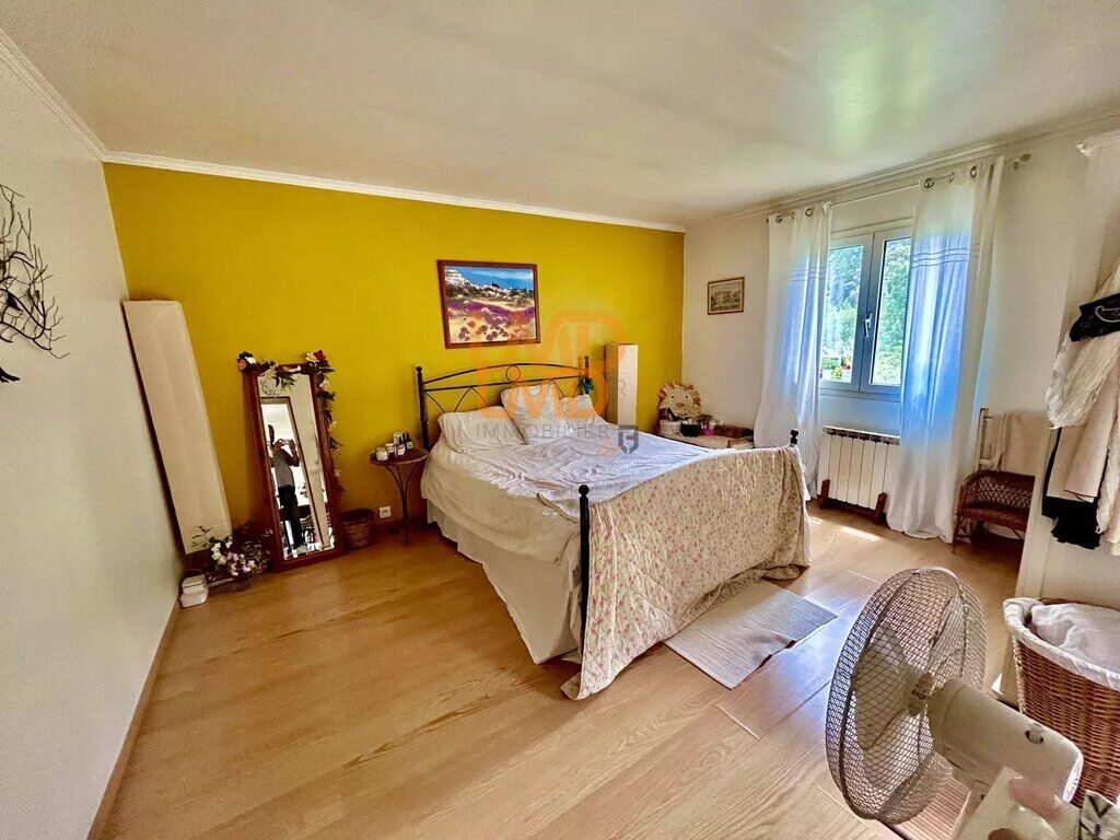 Photo 8 : Maison Traversante, R+1, Terrasse, Jardin, Piscine, Calme, Lumin