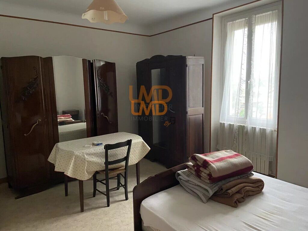 Photo 8 : Maison spacieuse à Cransac avec 6 chambres