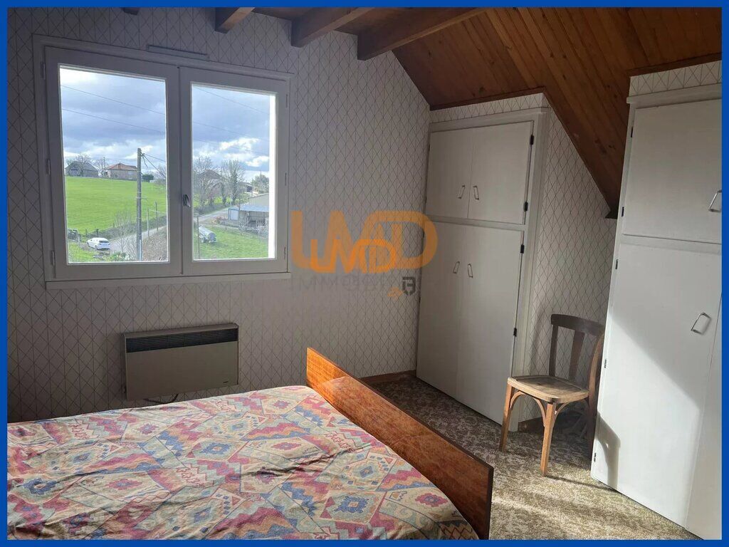 Photo 16 : maison T7 sur sous-sol avec piscine sur 1653 m² de terrain clôt