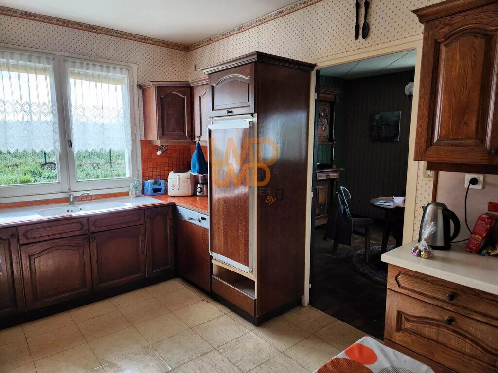 Photo 5 : maison T7 sur sous-sol avec piscine sur 1653 m² de terrain clôt