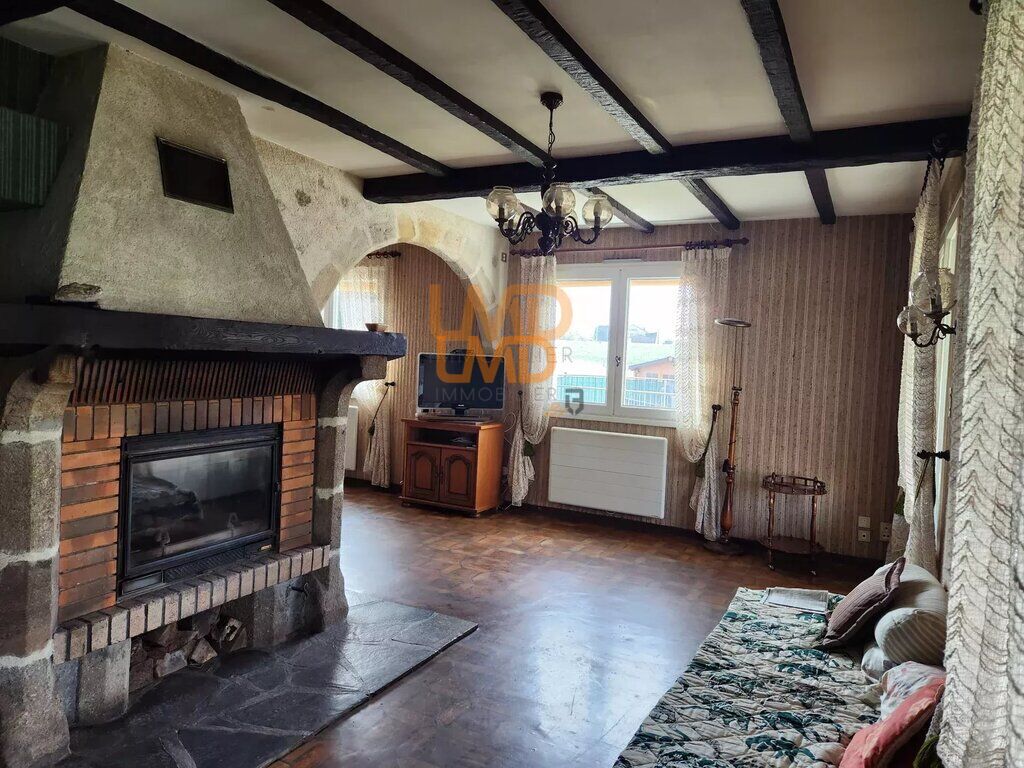 Photo 7 : maison T7 sur sous-sol avec piscine sur 1653 m² de terrain clôt