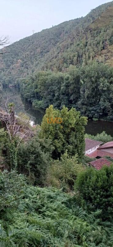 Photo 1 : Maison de village à Livinhac-le-Haut en vente à terme