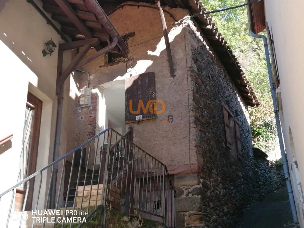 Photo 2 : Maison de village à Livinhac-le-Haut en vente à terme