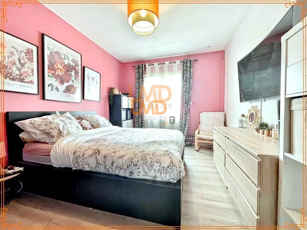 Photo 11 : Coup de CŒUR – T4 Traversant 90 m² – Balcons – Cave