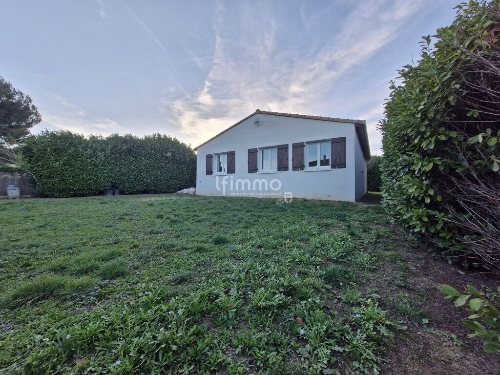 Photo 1 : Maison plein pied Montlegun