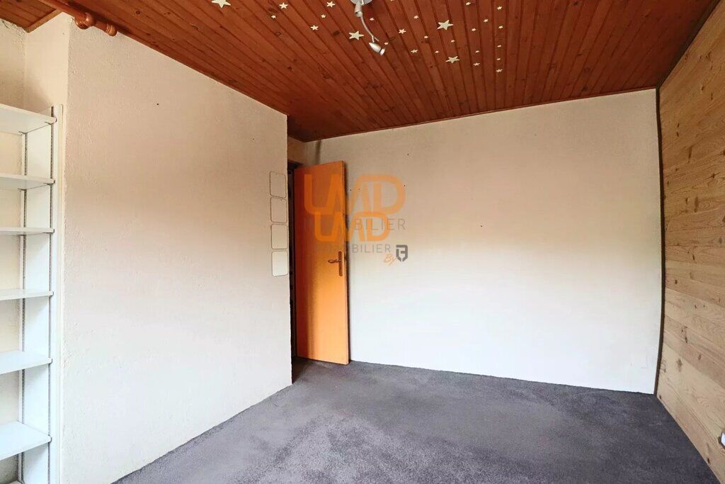 Photo 11 : Maison de village en pierre - 95m2 - 4 chambres - Terrain non at