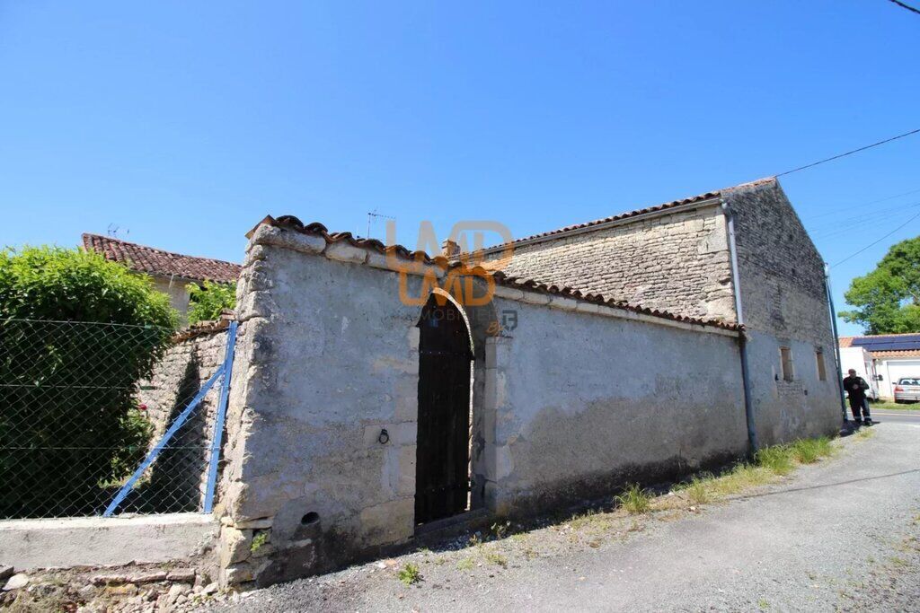 Photo 7 : Maison à rénover à Aumagne