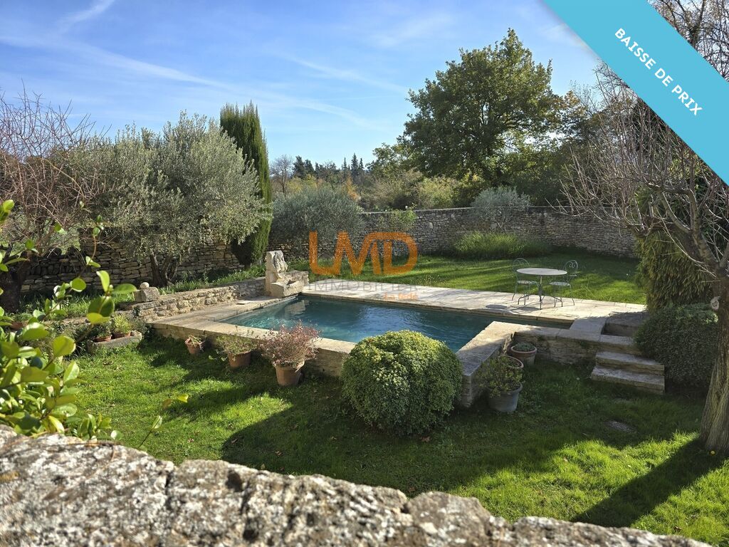 Photo 3 : Authentique mas du 18ᵉ à Gordes avec piscine et vue panoramique