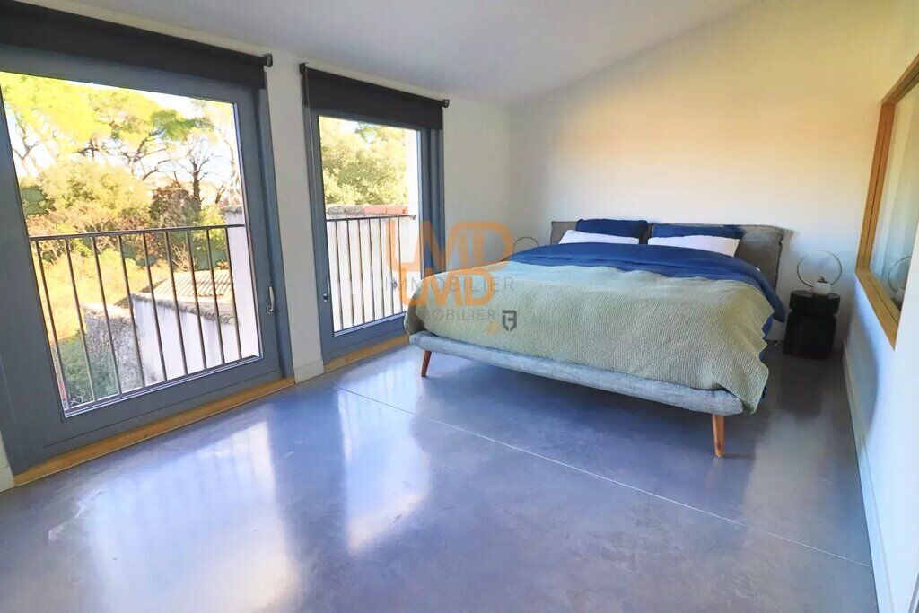 Photo 9 : Saint Maximin: Maison récente 190m2 en centre ville