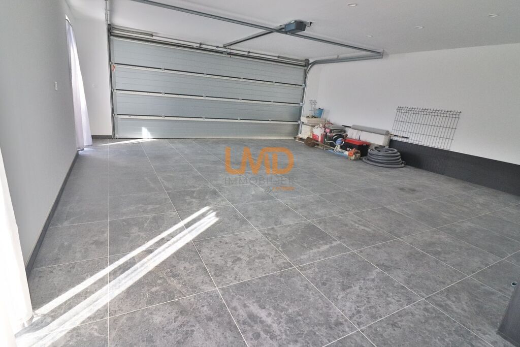 Photo 10 : Cotignac: Maison t5 de 218m2, terrain 1500m2