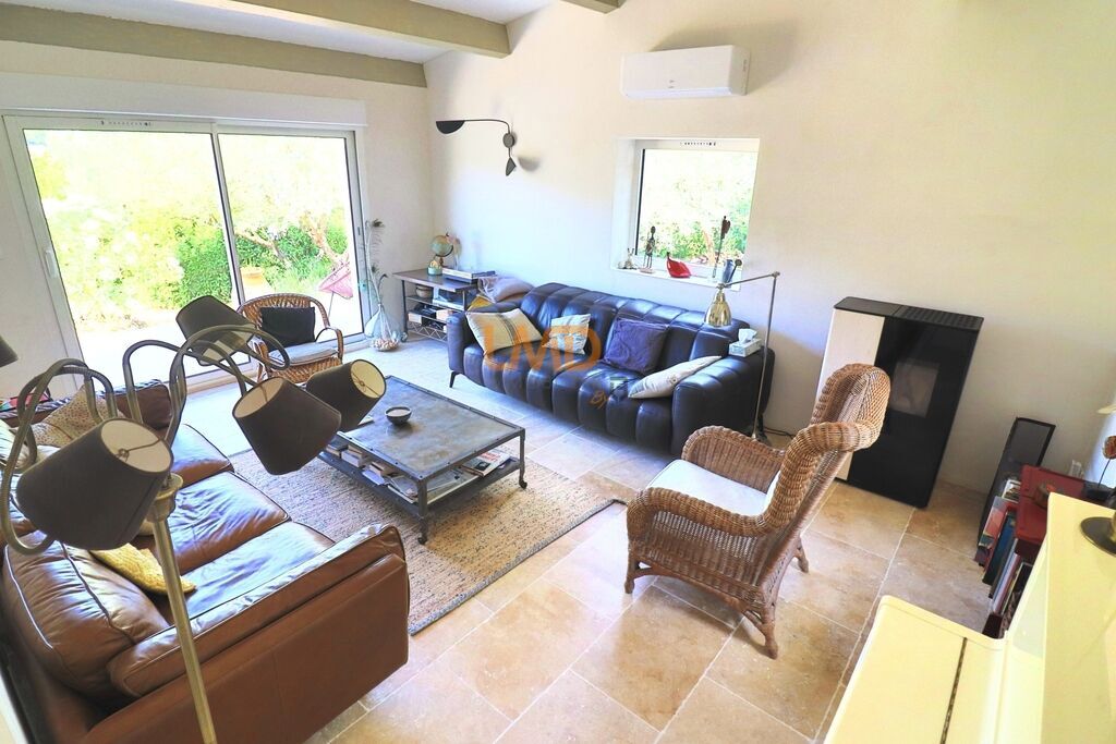 Photo 4 : Cotignac: maison T5 de 165m2 sur terrain 1500m2