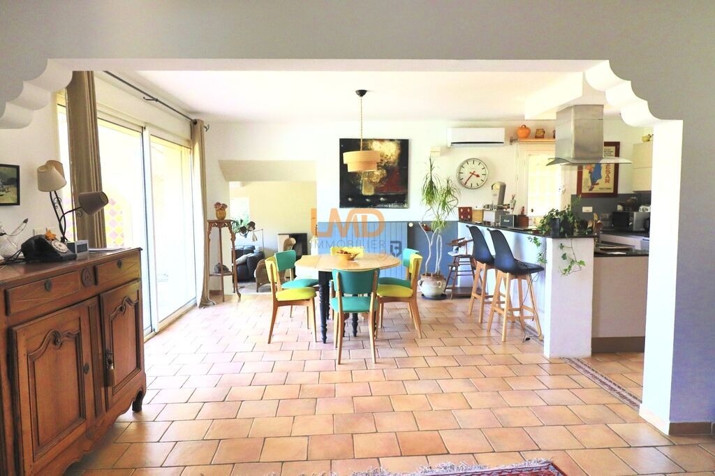 Photo 5 : Cotignac: maison T5 de 165m2 sur terrain 1500m2