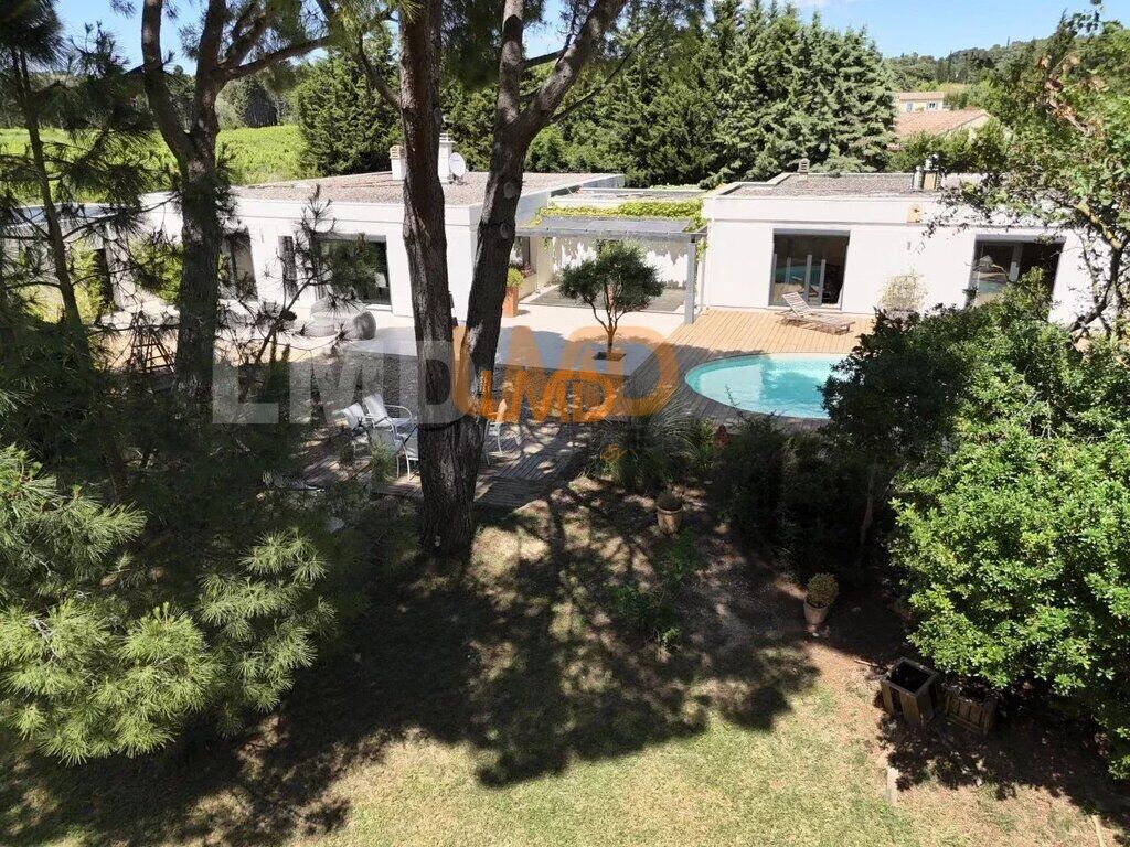 Photo 15 : Propriété de 280m2 à Pujaut dans le Gard