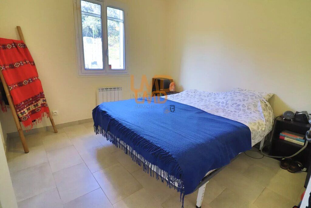 Photo 10 : Saint Maximin: Maison T4 127m2 terrain 1011m2