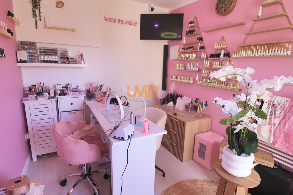 Photo 15 : Taradeau: maison T5 + bureau sur 700m2 avec piscine