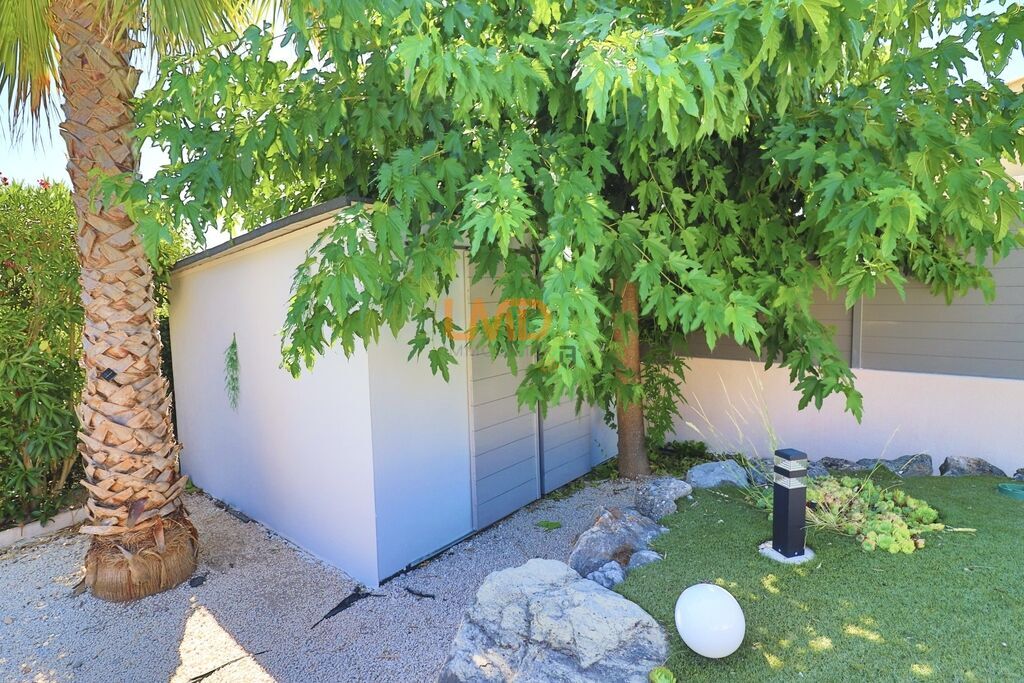 Photo 16 : Taradeau: maison T5 + bureau sur 700m2 avec piscine