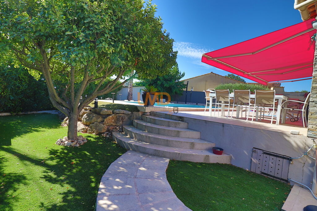 Photo 5 : Taradeau: maison T5 + bureau sur 700m2 avec piscine