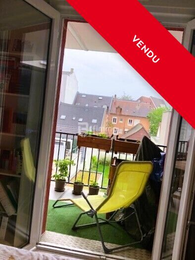 Photo 6 : F4 traversant + balcon + garage