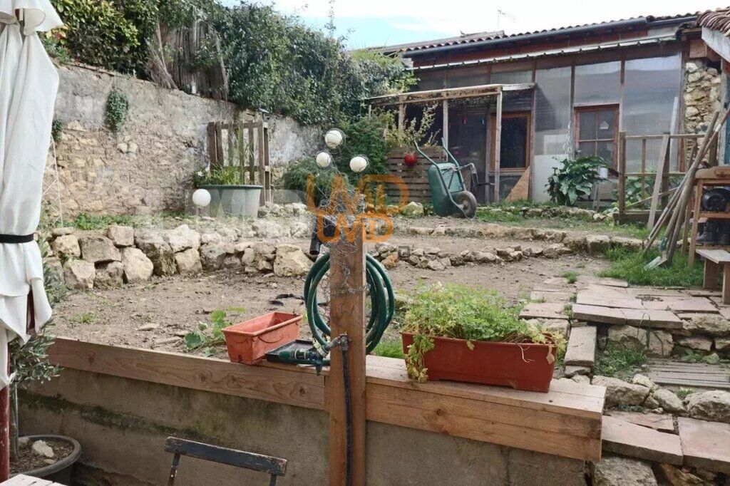 Photo 1 : Maison  T4, jardin et dépendances