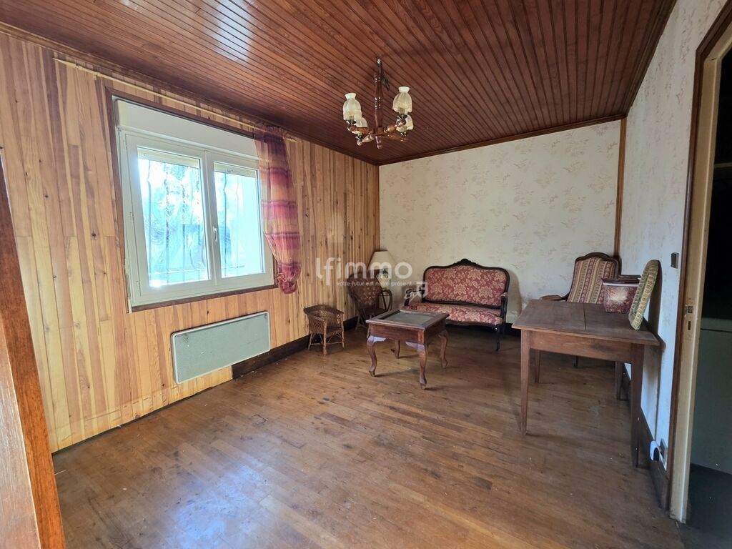 Photo 9 : 🏡 Grande maison familiale – 206 m² – Parcelle 17 457 m²