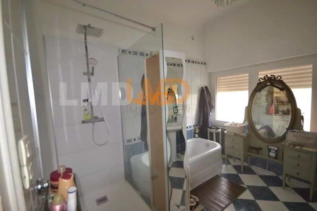 Photo 8 : Castres maison Art déco avec piscine