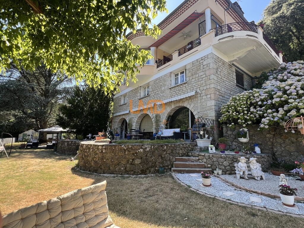 Photo 26 : Propriété de charme avec piscine au bord de l’Ardèche
