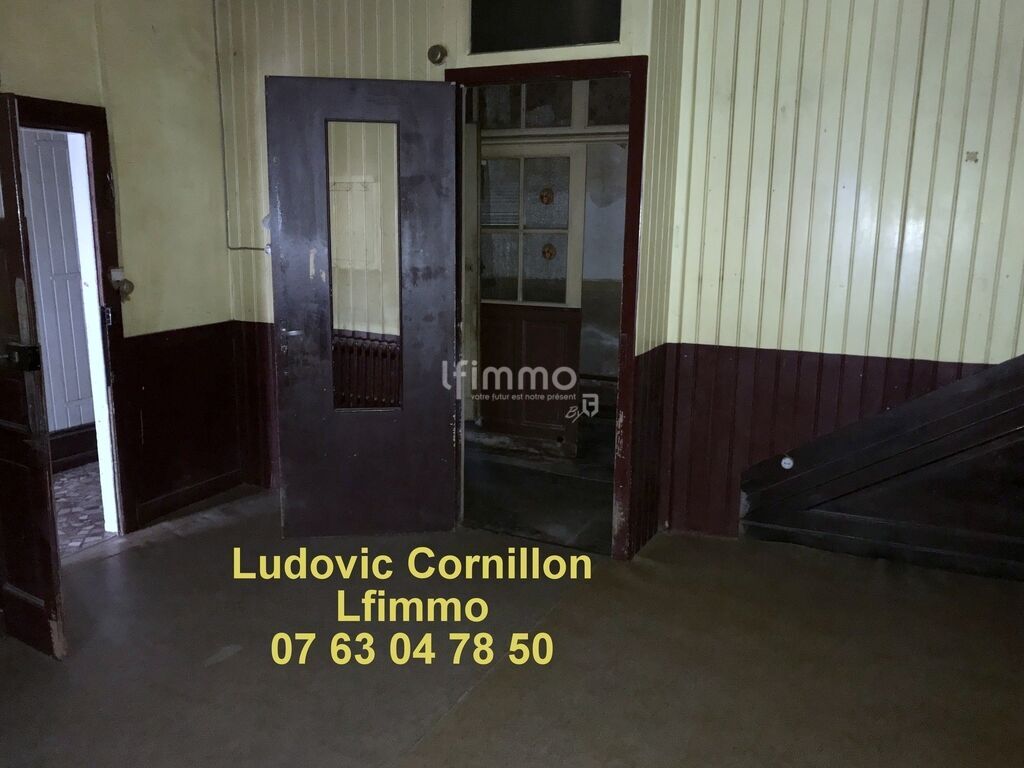 Photo 7 : Maison de village à rénover