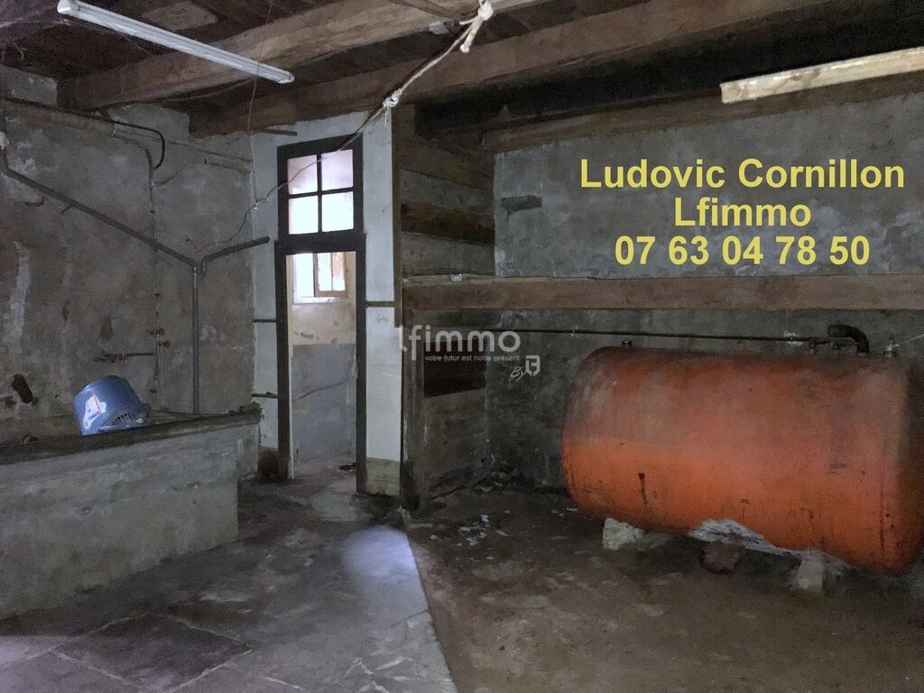 Photo 9 : Maison de village à rénover