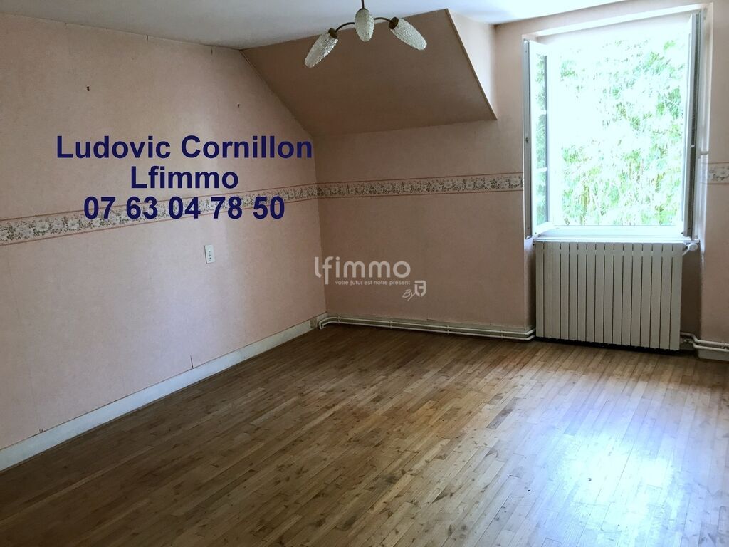 Photo 12 : Maison a rénover 160 m2 avec 1ha
