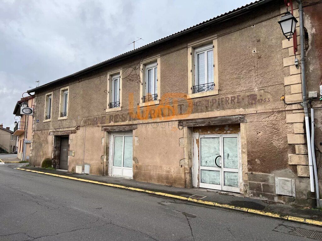 Photo 1 : Immeuble à bon rendement locatif Cransac les Thermes Aveyron