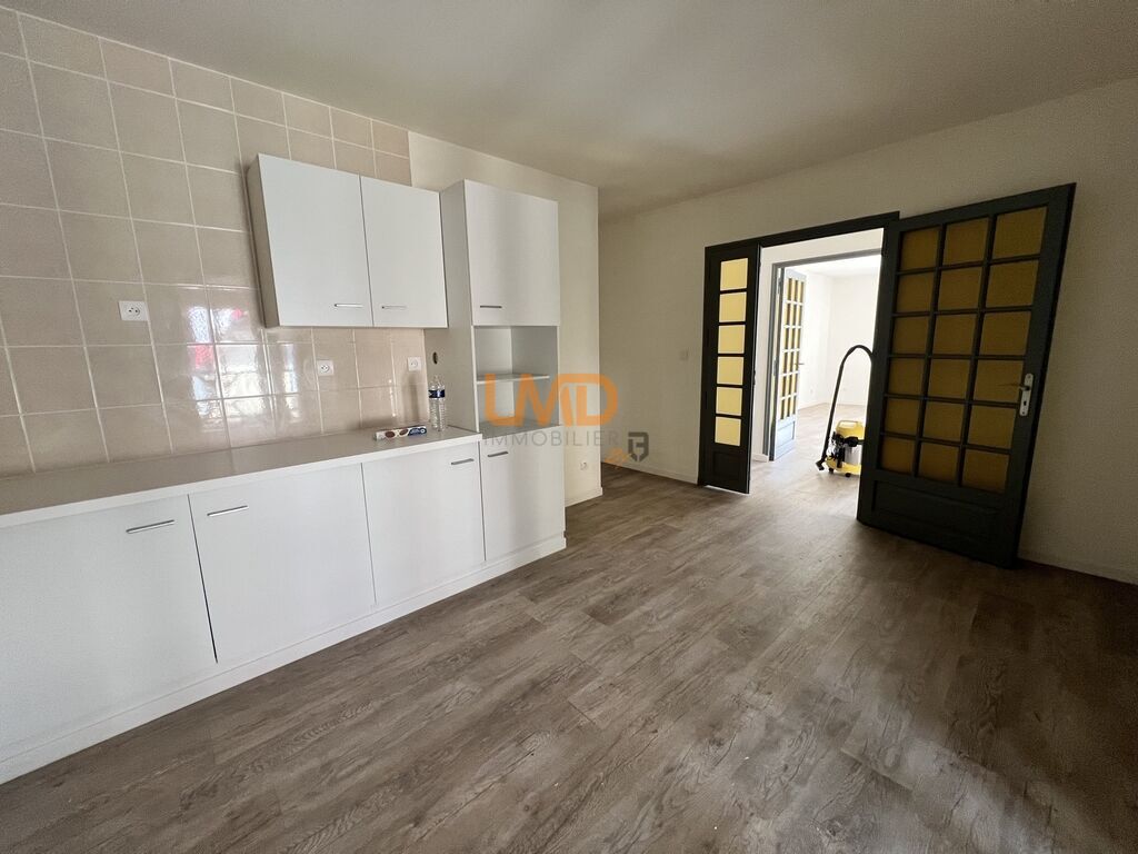 Photo 2 : Immeuble à bon rendement locatif Cransac les Thermes Aveyron