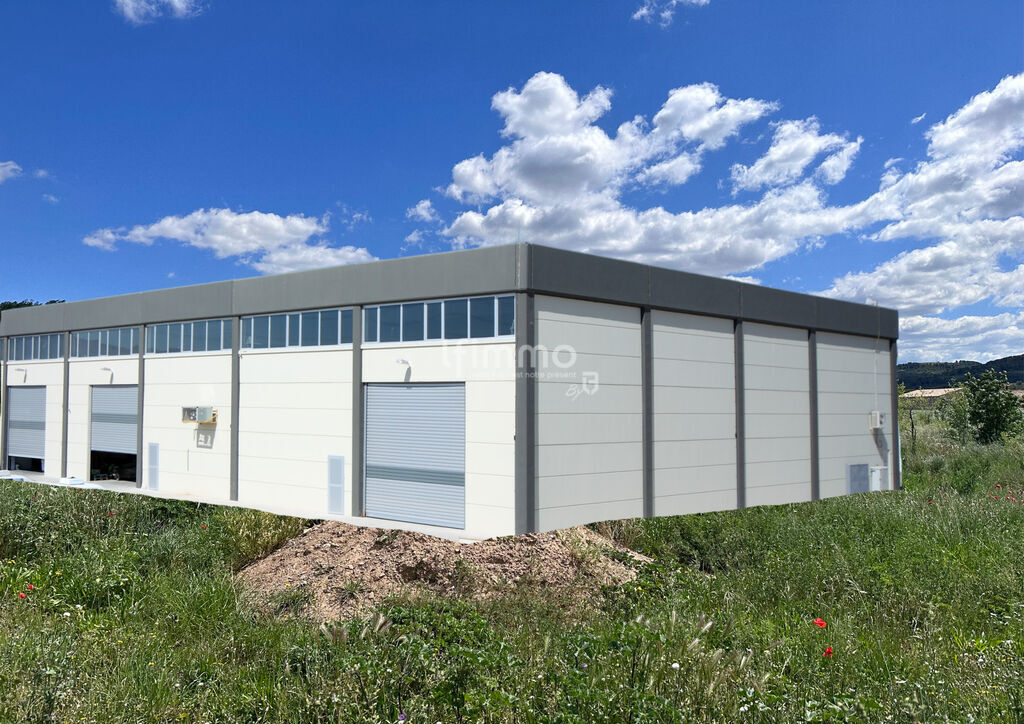 Photo 1 : Terrain constructible à usage mixte à Cessenon-sur-Orb