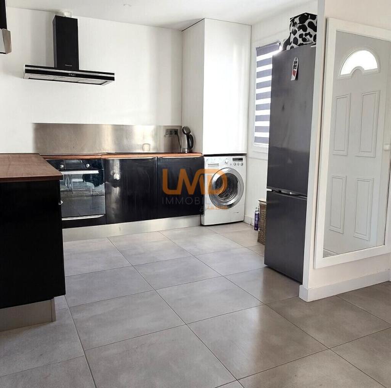 Photo 6 : Maison au calme avec deux logements et garage