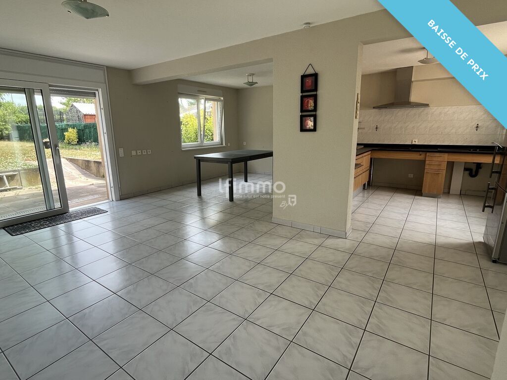 Photo 23 : Maison mitoyenne de 186m2 avec une extension adaptée PMR