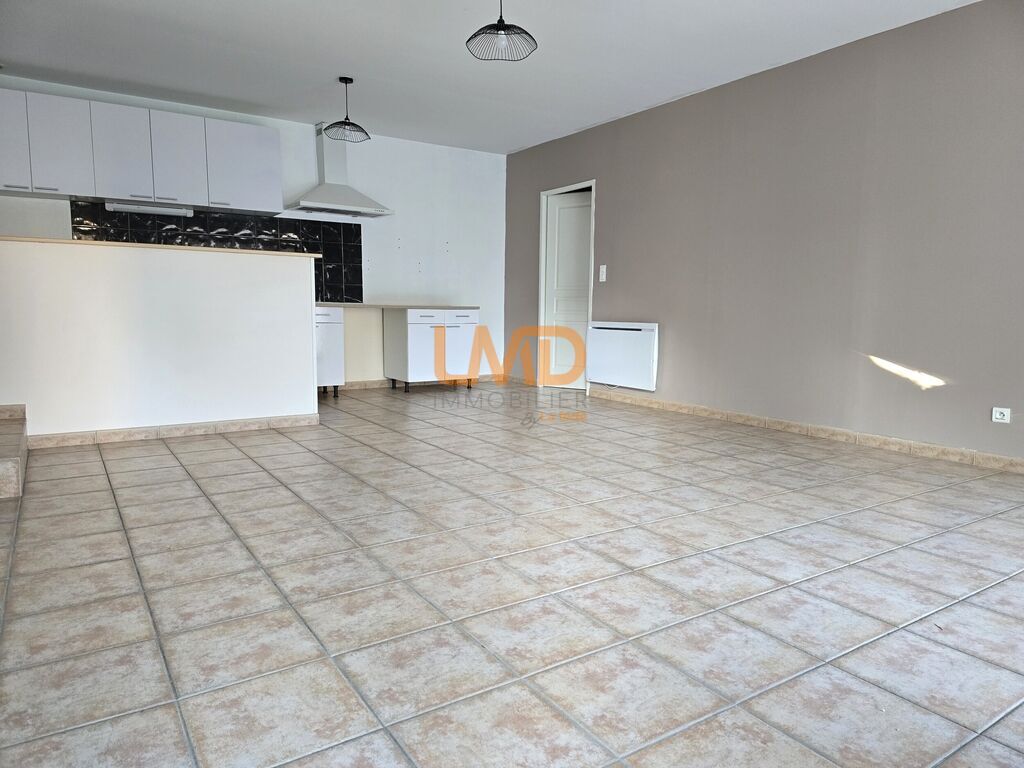 Photo 3 : Maison de plain-pied au calme, proche du village