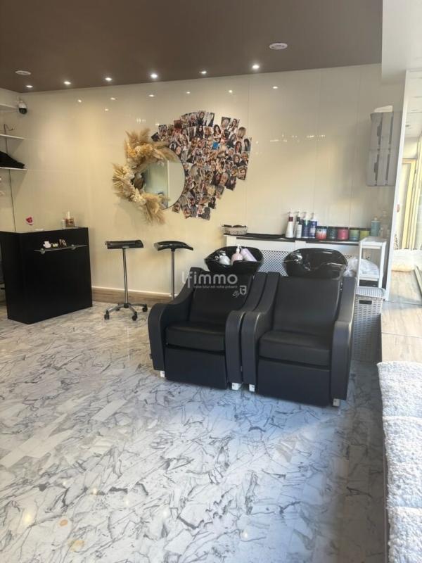 Photo 1 : Cannes 06400 St Nicolas, vente Fonds de Commerce 40 m²