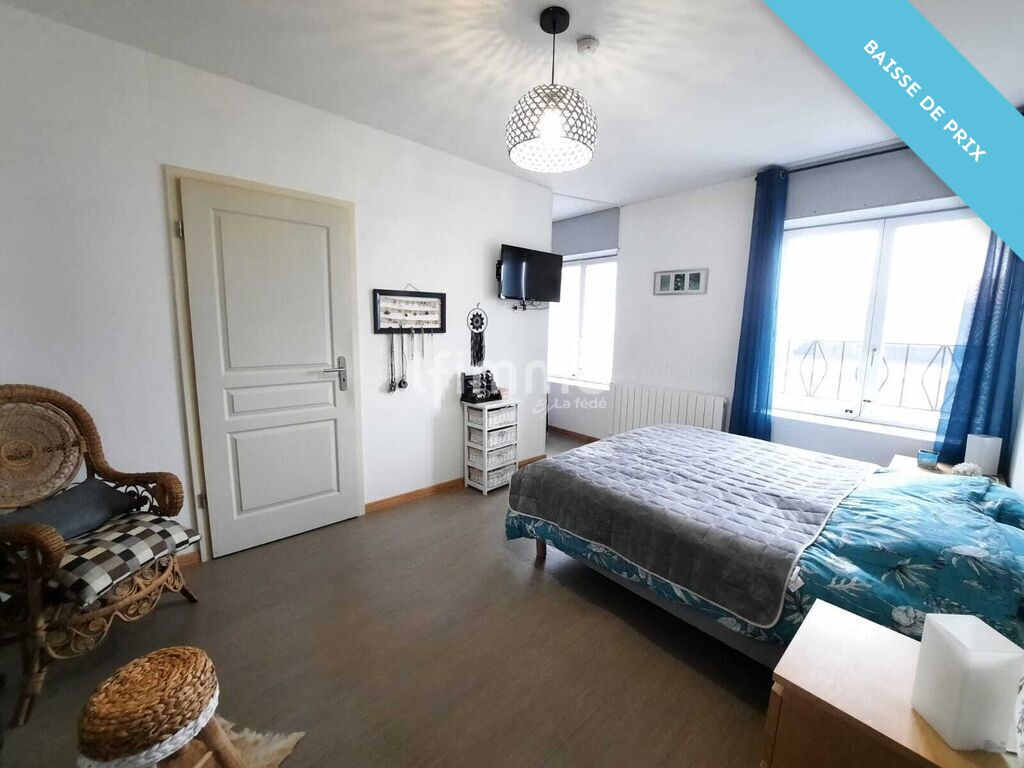 Photo 5 : Maison plain pied de 211m² sur terrain de 10,9 ares