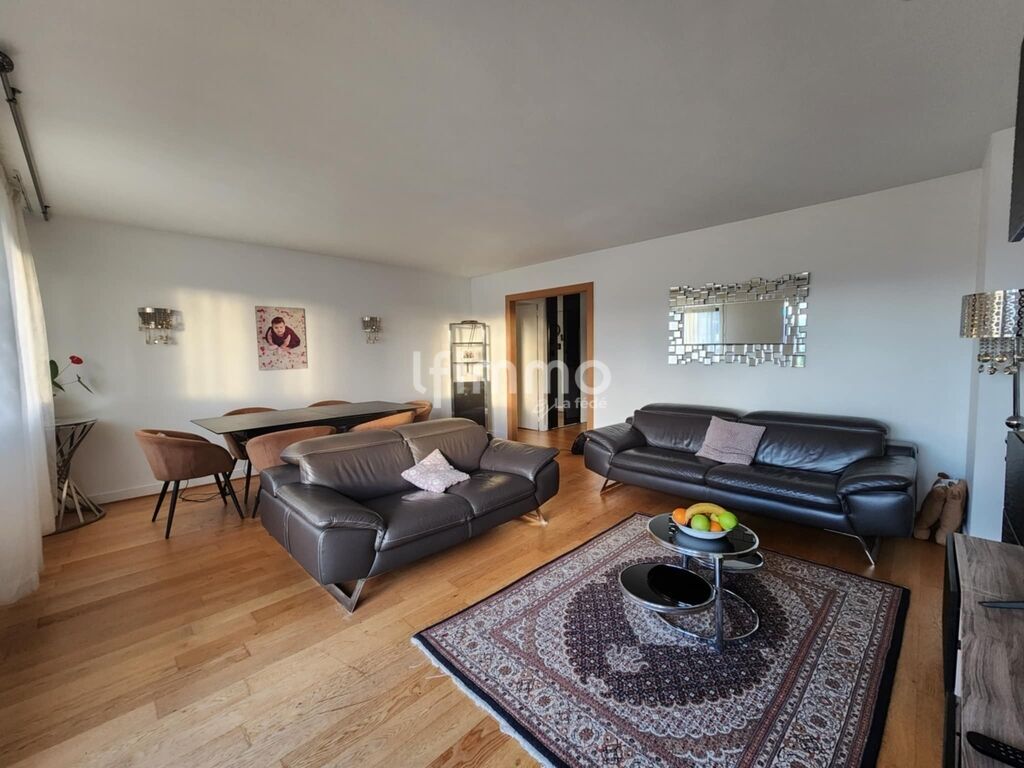 Photo 1 : Appartement traversant, proche des bords de Marne