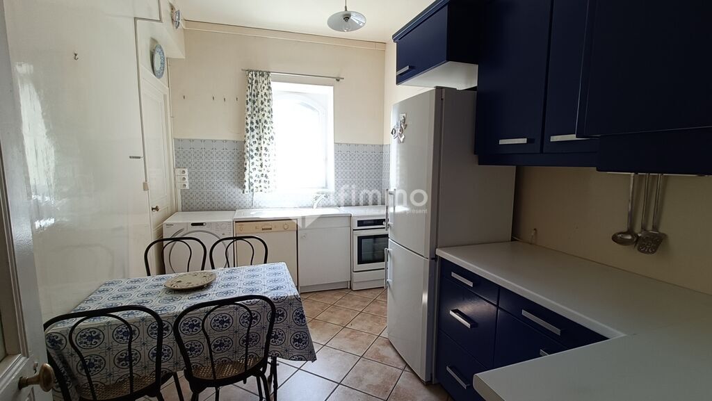 Photo 4 : Provins maison de ville 100m² et grenier 85 m² au calme. Petit e