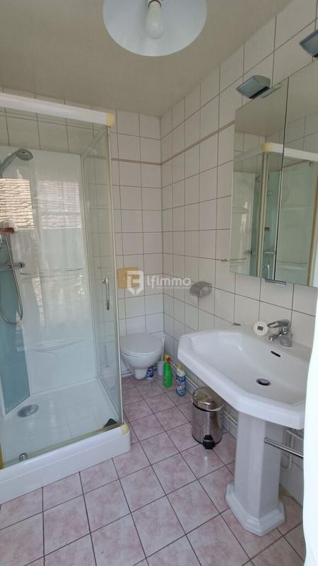 Photo 7 : Provins maison de ville 100m² et grenier 85 m² au calme. Petit e