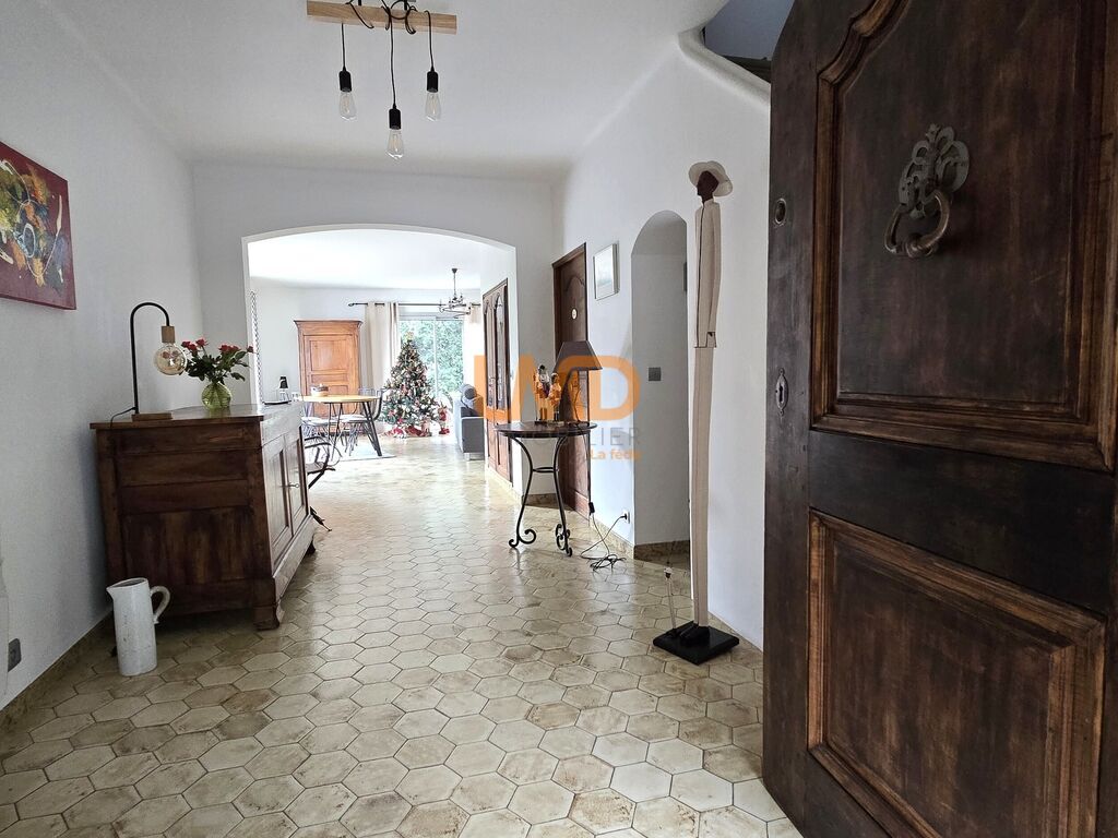 Photo 6 : Maison au calme avec grand jardin et piscine, sans vis-à-vis