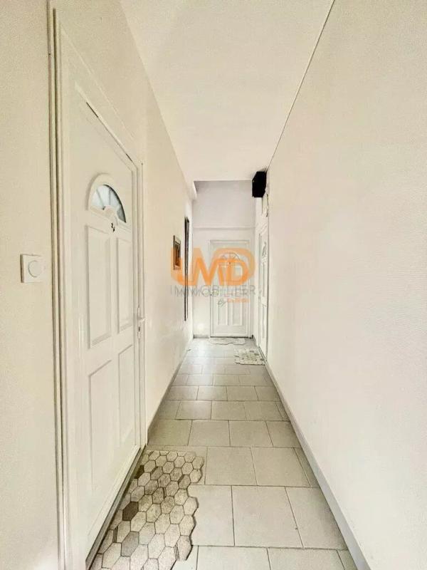 Photo 1 : Appartement T2 quartier Carré d'Art, immeuble bourgeois