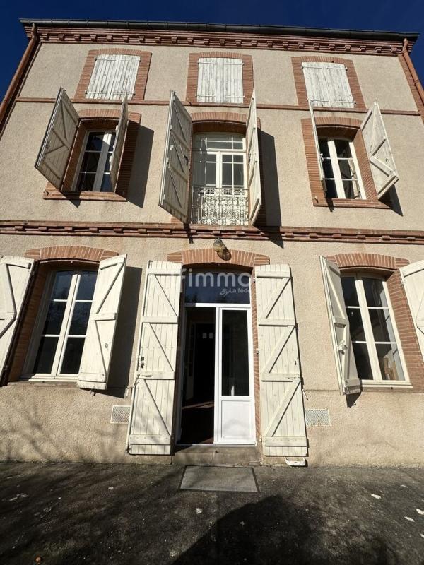 Photo 1 : Maison entièrement à rénover. Idéal investisseurs. Castelsarrasi
