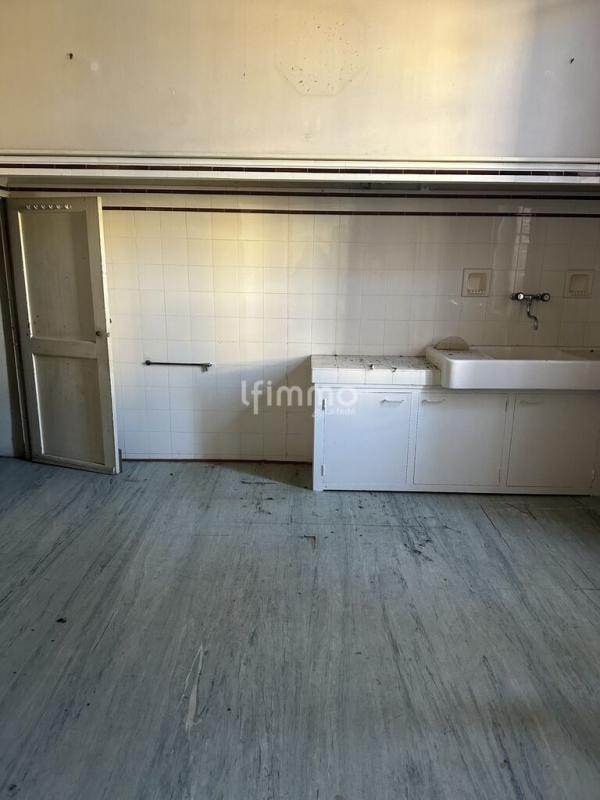 Photo 2 : Maison entièrement à rénover. Idéal investisseurs. Castelsarrasi