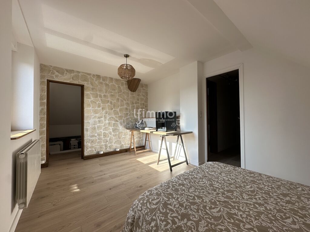 Photo 18 : Maison familiale soignée avec charme contemporain